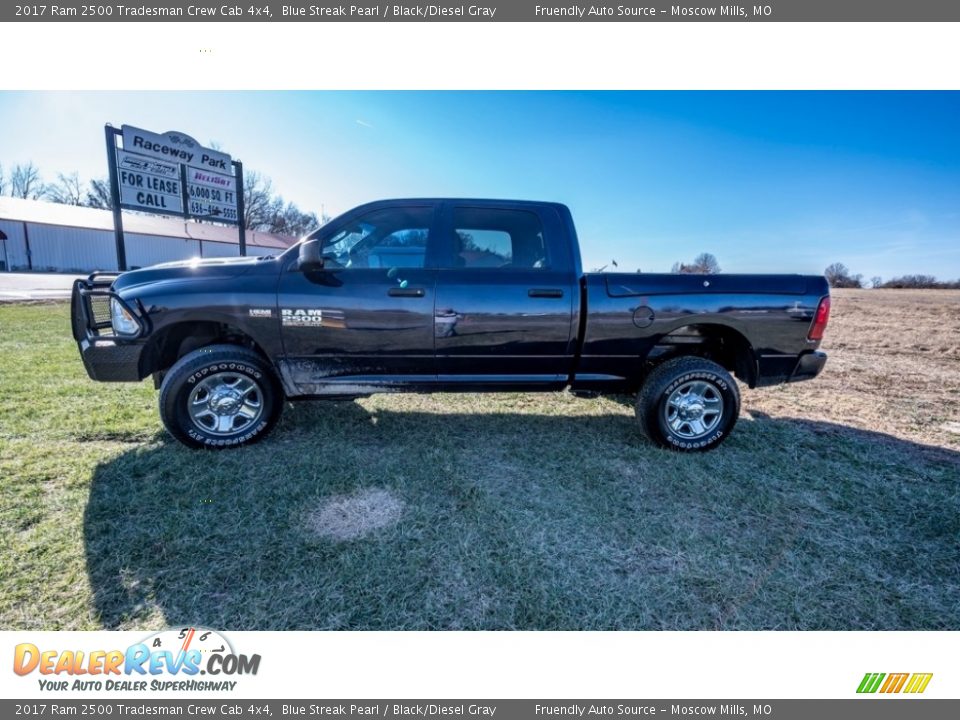 2017 Ram 2500 Tradesman Crew Cab 4x4 Blue Streak Pearl / Black/Diesel Gray Photo #8