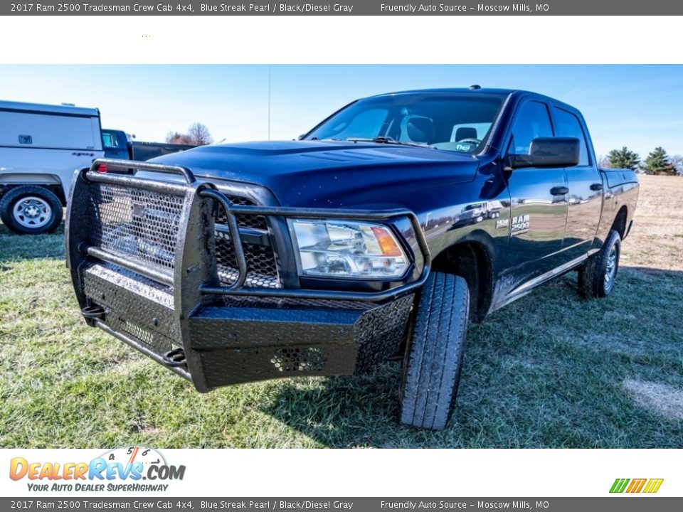 2017 Ram 2500 Tradesman Crew Cab 4x4 Blue Streak Pearl / Black/Diesel Gray Photo #9