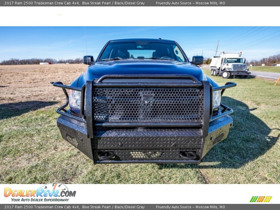 2017 Ram 2500 Tradesman Crew Cab 4x4 Blue Streak Pearl / Black/Diesel Gray Photo #10