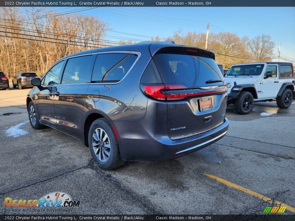 2022 Chrysler Pacifica Hybrid Touring L Granite Crystal Metallic / Black/Alloy Photo #5