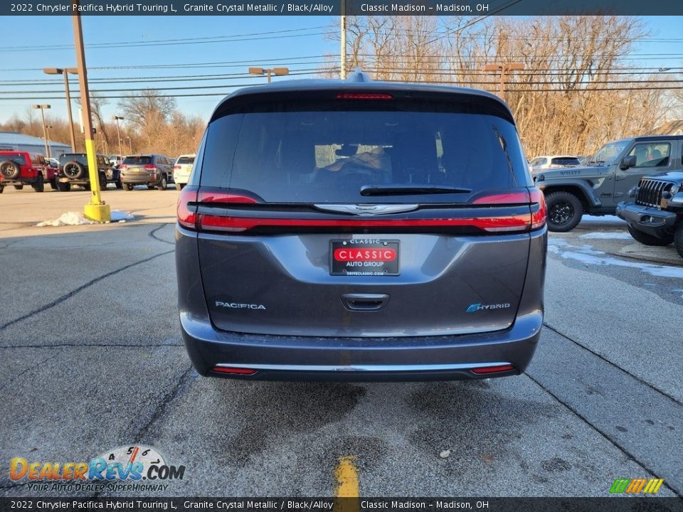 2022 Chrysler Pacifica Hybrid Touring L Granite Crystal Metallic / Black/Alloy Photo #6