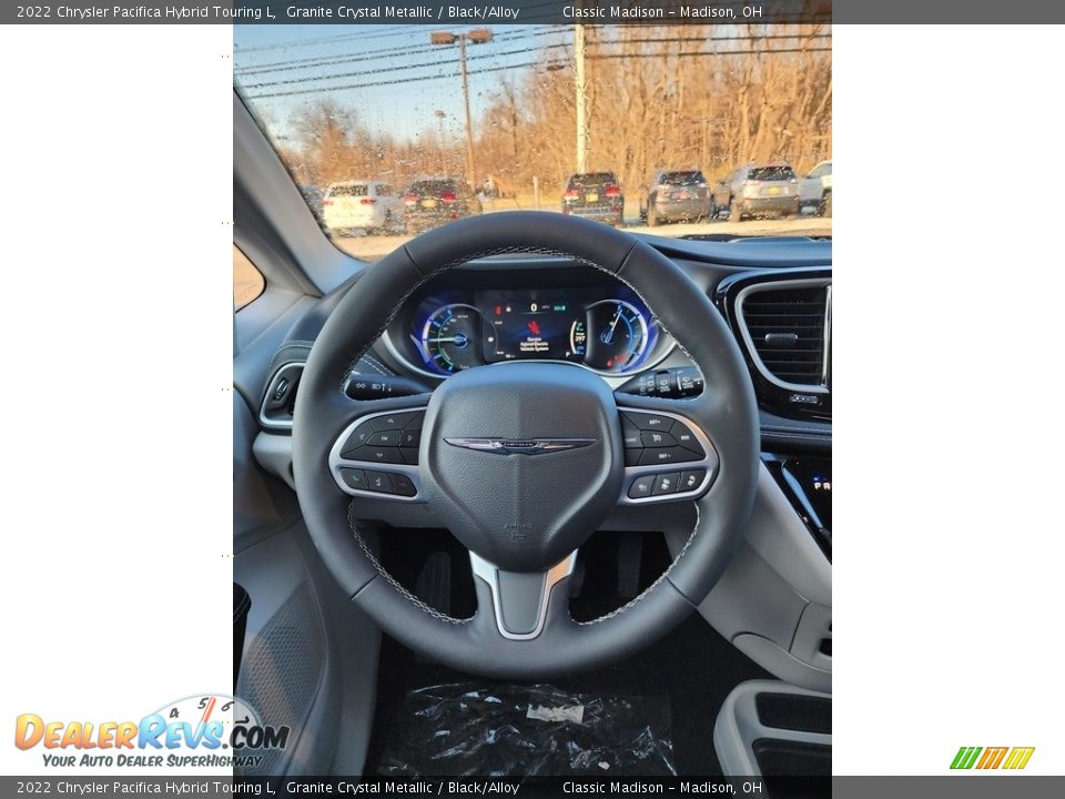 2022 Chrysler Pacifica Hybrid Touring L Granite Crystal Metallic / Black/Alloy Photo #12