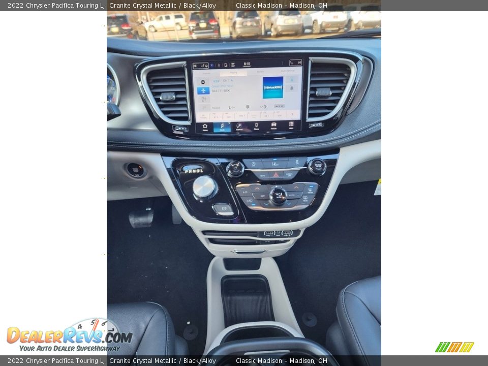 2022 Chrysler Pacifica Touring L Granite Crystal Metallic / Black/Alloy Photo #12