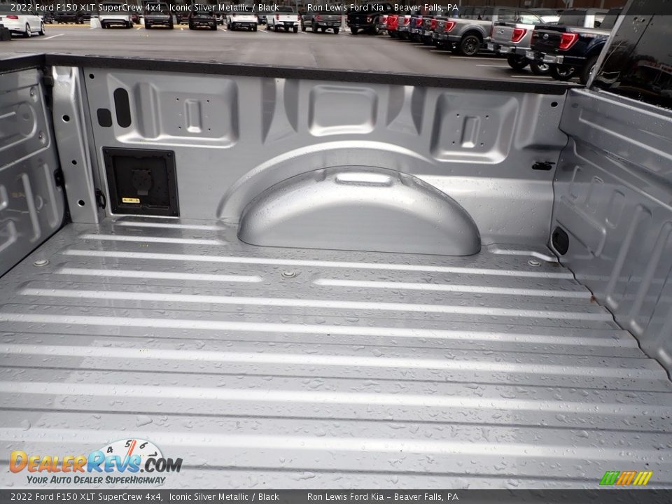 2022 Ford F150 XLT SuperCrew 4x4 Iconic Silver Metallic / Black Photo #10