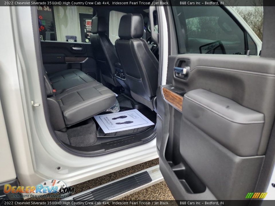 2022 Chevrolet Silverado 3500HD High Country Crew Cab 4x4 Iridescent Pearl Tricoat / Jet Black Photo #9