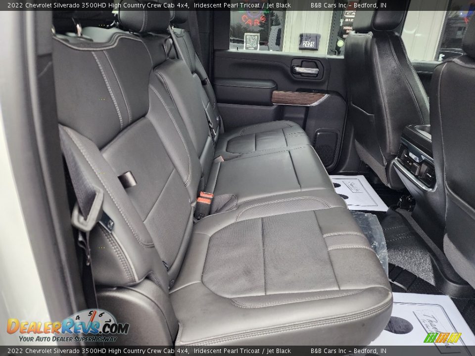 2022 Chevrolet Silverado 3500HD High Country Crew Cab 4x4 Iridescent Pearl Tricoat / Jet Black Photo #10
