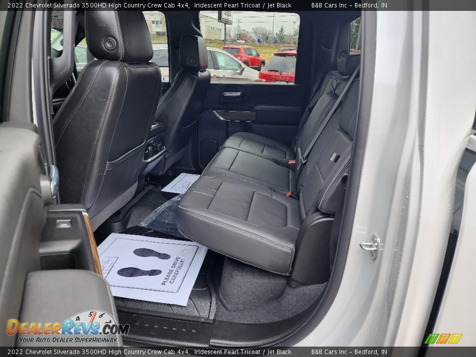 2022 Chevrolet Silverado 3500HD High Country Crew Cab 4x4 Iridescent Pearl Tricoat / Jet Black Photo #14