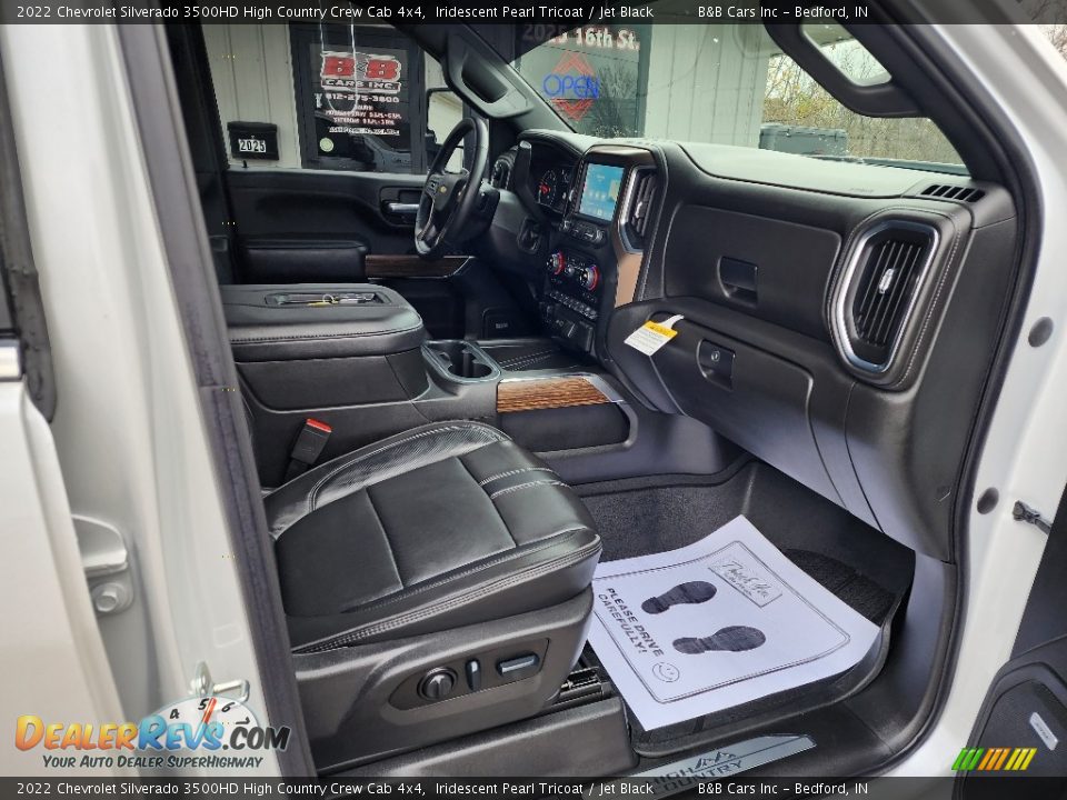 2022 Chevrolet Silverado 3500HD High Country Crew Cab 4x4 Iridescent Pearl Tricoat / Jet Black Photo #18