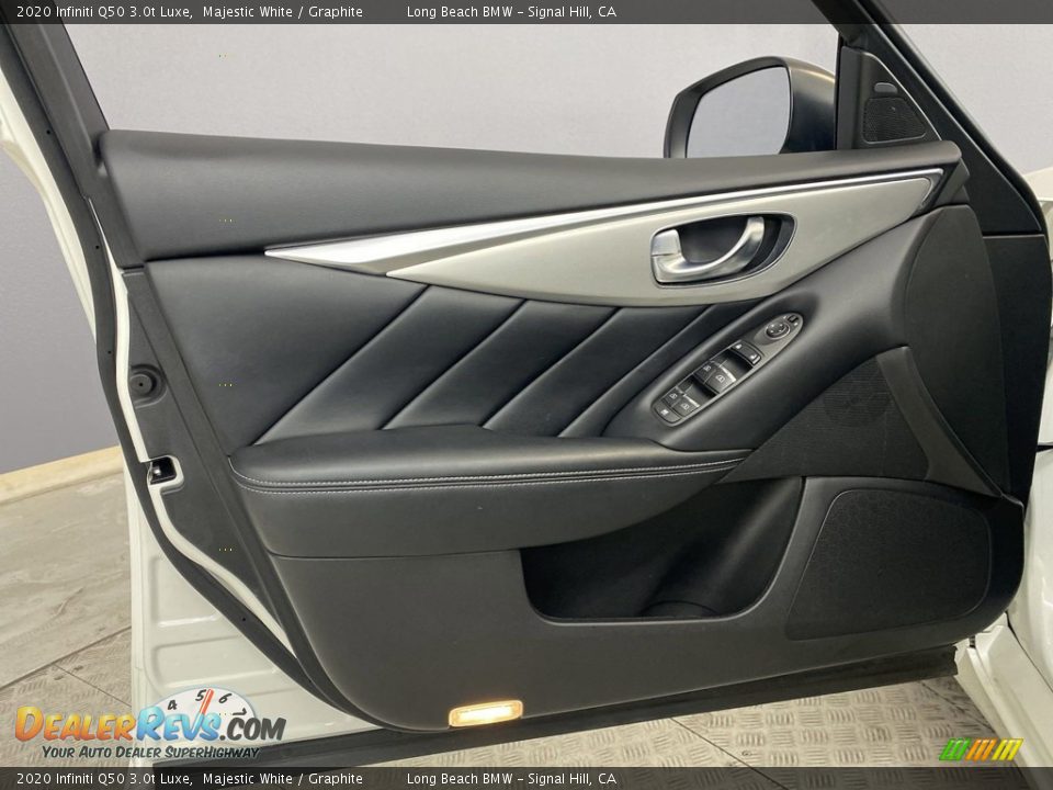 Door Panel of 2020 Infiniti Q50 3.0t Luxe Photo #12