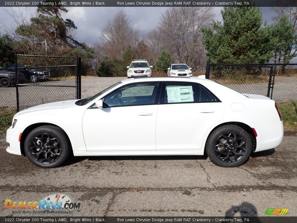 2022 Chrysler 300 Touring L AWD Bright White / Black Photo #2