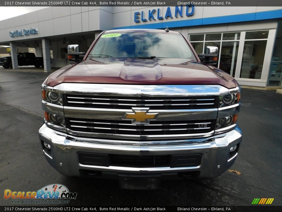 2017 Chevrolet Silverado 2500HD LTZ Crew Cab 4x4 Butte Red Metallic / Dark Ash/Jet Black Photo #4