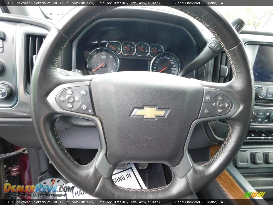 2017 Chevrolet Silverado 2500HD LTZ Crew Cab 4x4 Steering Wheel Photo #21