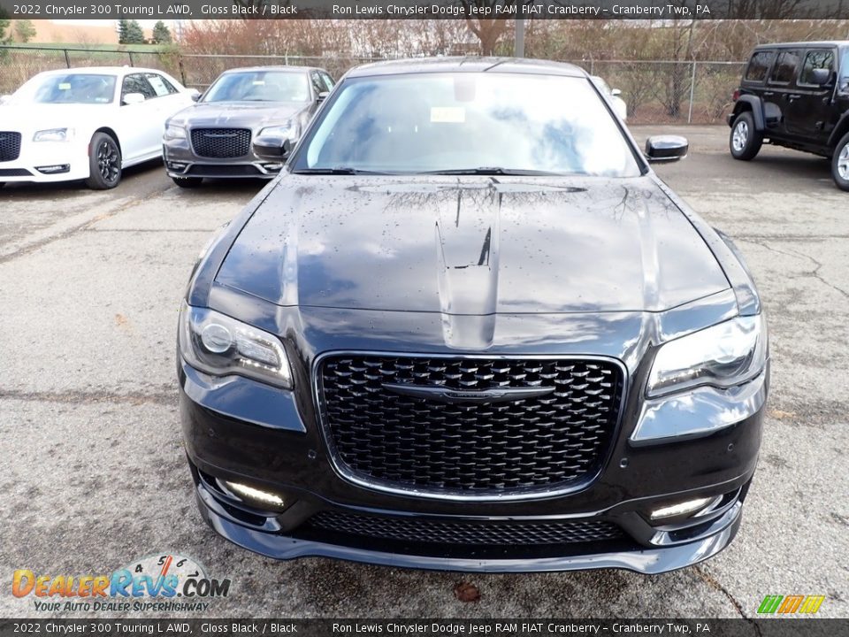 2022 Chrysler 300 Touring L AWD Gloss Black / Black Photo #8