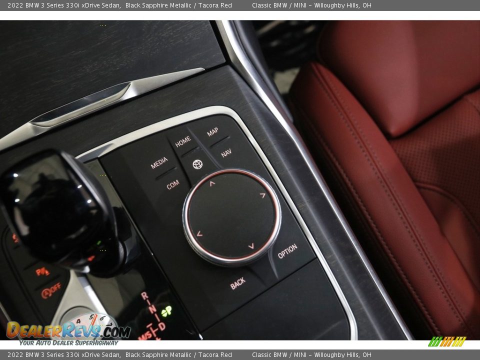 2022 BMW 3 Series 330i xDrive Sedan Black Sapphire Metallic / Tacora Red Photo #17