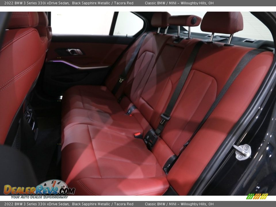 2022 BMW 3 Series 330i xDrive Sedan Black Sapphire Metallic / Tacora Red Photo #20