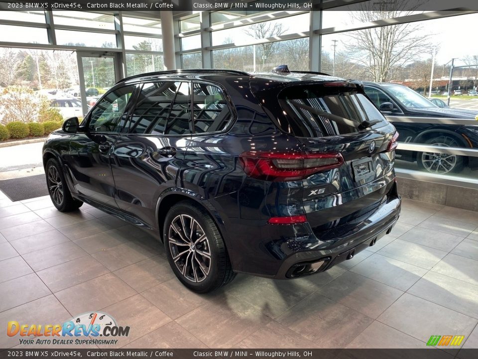 2023 BMW X5 xDrive45e Carbon Black Metallic / Coffee Photo #2