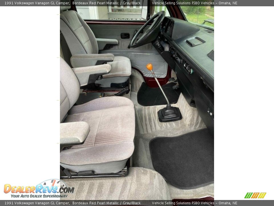 Front Seat of 1991 Volkswagen Vanagon GL Camper Photo #5