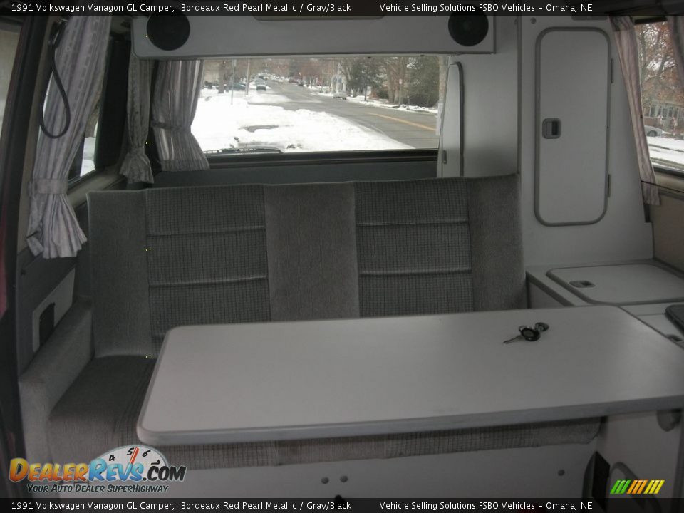 Rear Seat of 1991 Volkswagen Vanagon GL Camper Photo #9