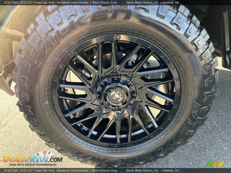 Custom Wheels of 2016 Ram 1500 SLT Crew Cab 4x4 Photo #12