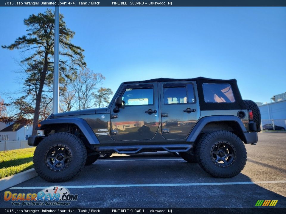 2015 Jeep Wrangler Unlimited Sport 4x4 Tank / Black Photo #9