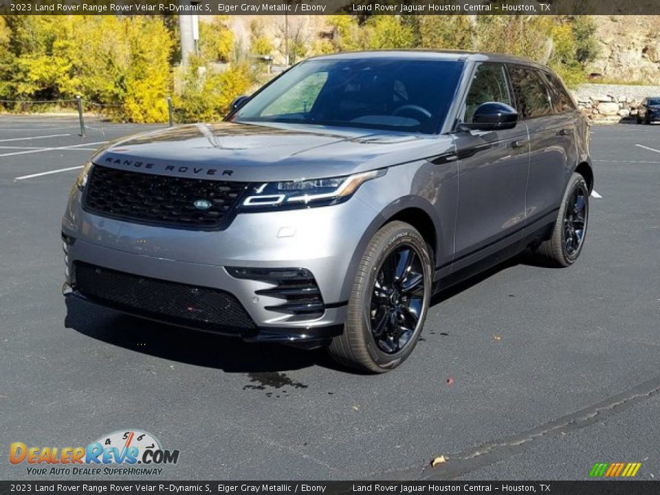 Front 3/4 View of 2023 Land Rover Range Rover Velar R-Dynamic S Photo #1