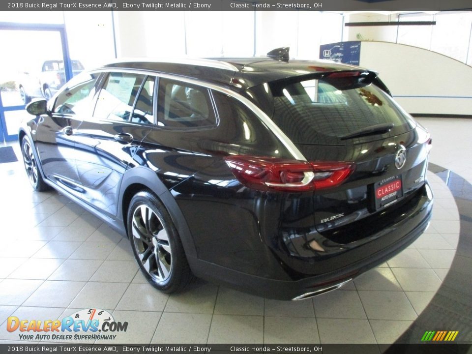 2018 Buick Regal TourX Essence AWD Ebony Twilight Metallic / Ebony Photo #10