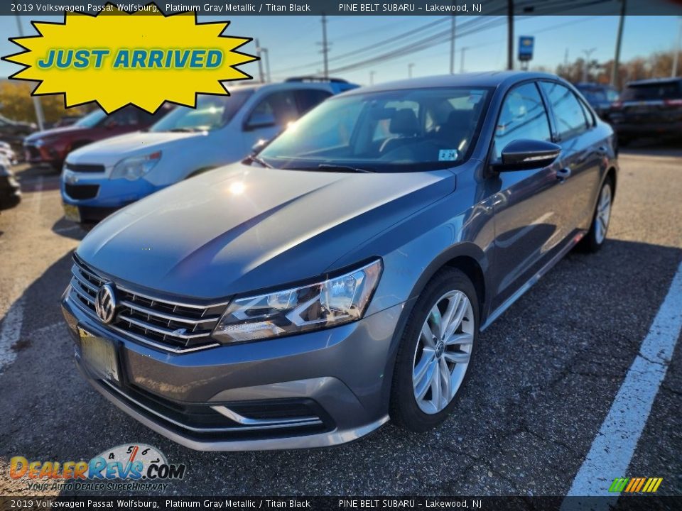 2019 Volkswagen Passat Wolfsburg Platinum Gray Metallic / Titan Black Photo #1