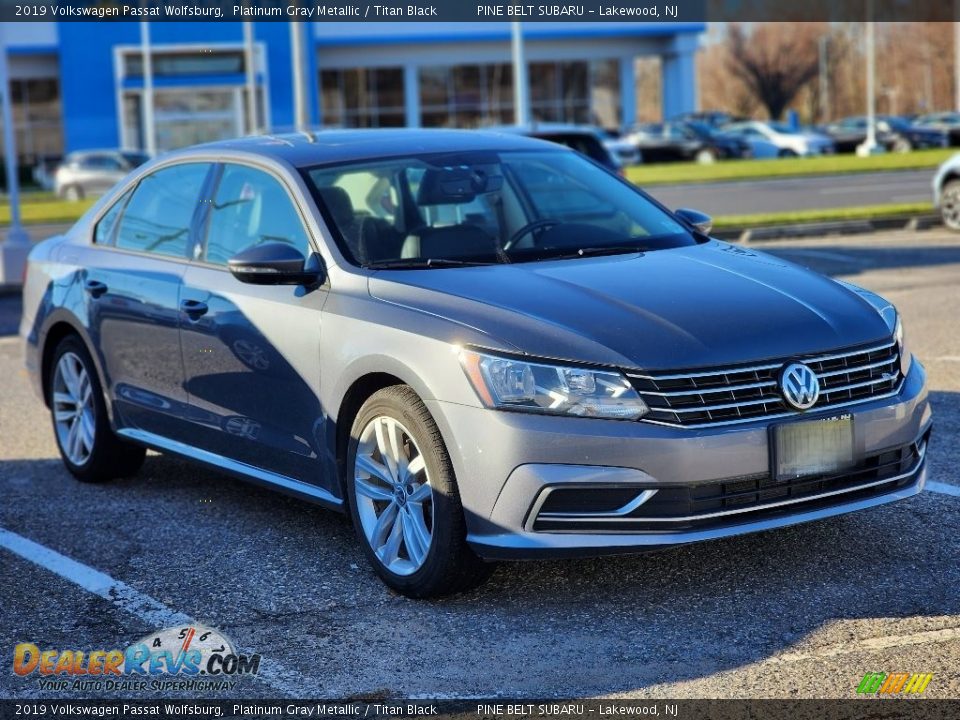 2019 Volkswagen Passat Wolfsburg Platinum Gray Metallic / Titan Black Photo #3