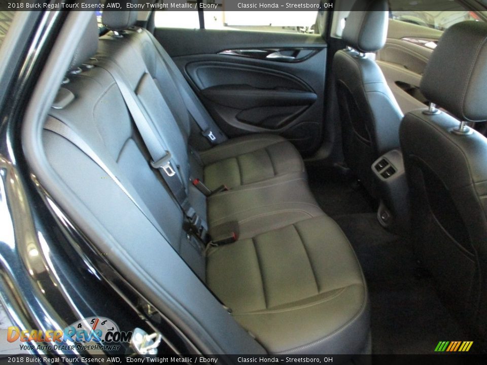 2018 Buick Regal TourX Essence AWD Ebony Twilight Metallic / Ebony Photo #21