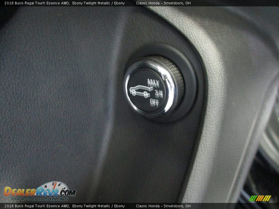 2018 Buick Regal TourX Essence AWD Ebony Twilight Metallic / Ebony Photo #29