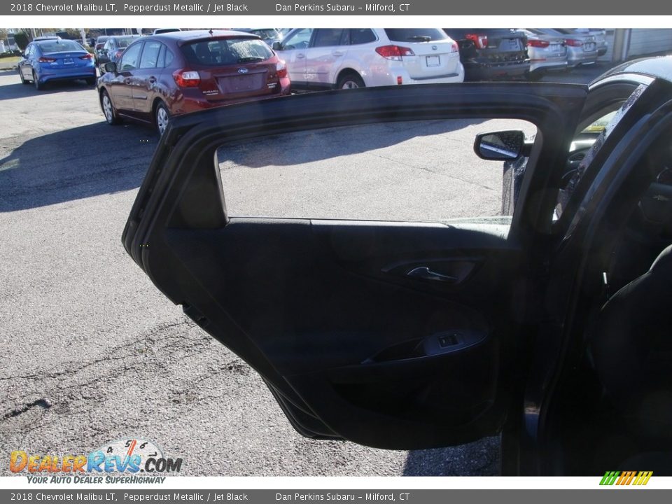 2018 Chevrolet Malibu LT Pepperdust Metallic / Jet Black Photo #11