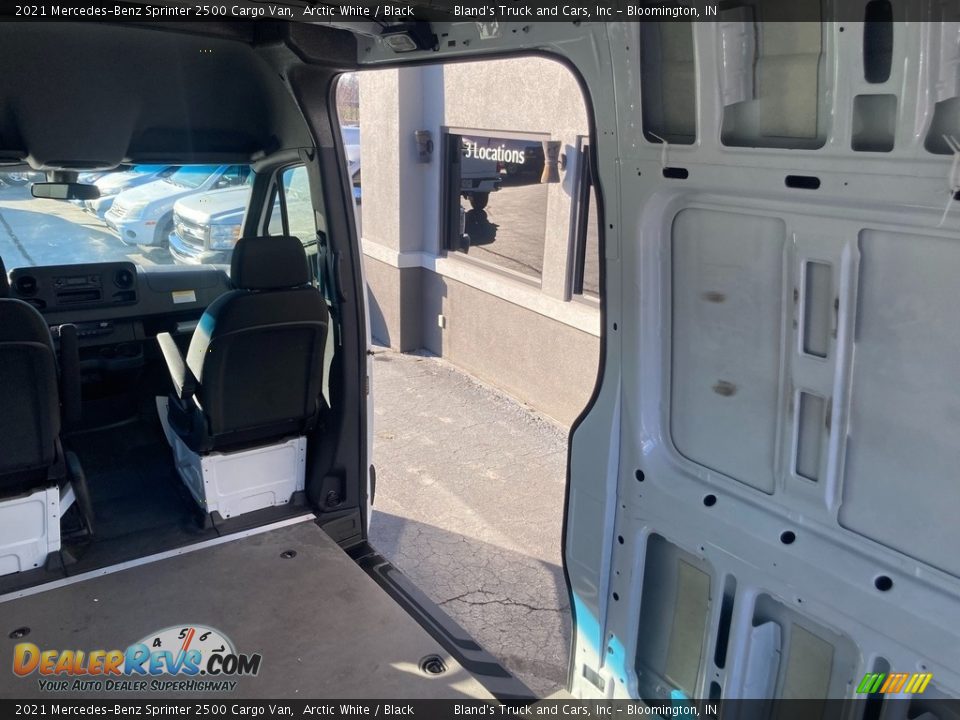 2021 Mercedes-Benz Sprinter 2500 Cargo Van Arctic White / Black Photo #11