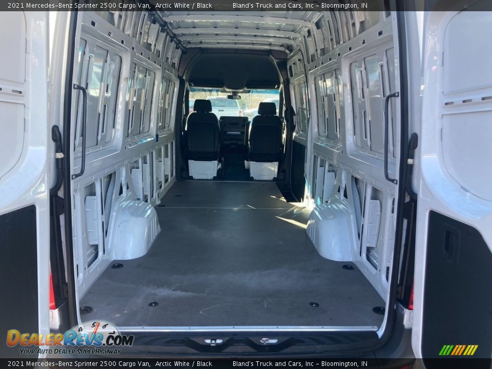 2021 Mercedes-Benz Sprinter 2500 Cargo Van Arctic White / Black Photo #12