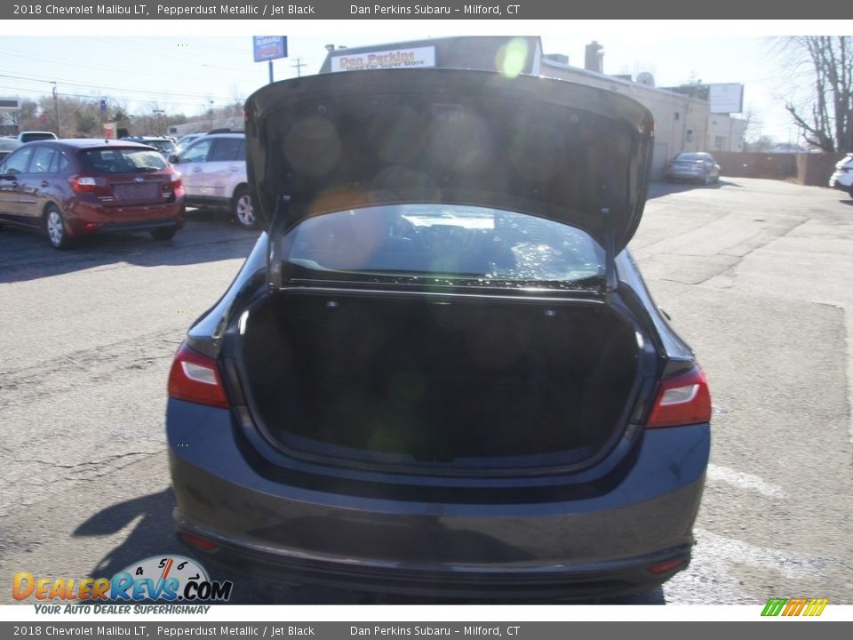 2018 Chevrolet Malibu LT Pepperdust Metallic / Jet Black Photo #13