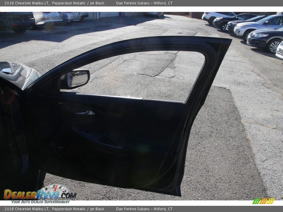 2018 Chevrolet Malibu LT Pepperdust Metallic / Jet Black Photo #16