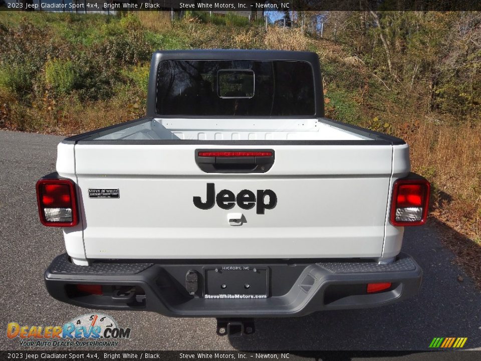 2023 Jeep Gladiator Sport 4x4 Bright White / Black Photo #7