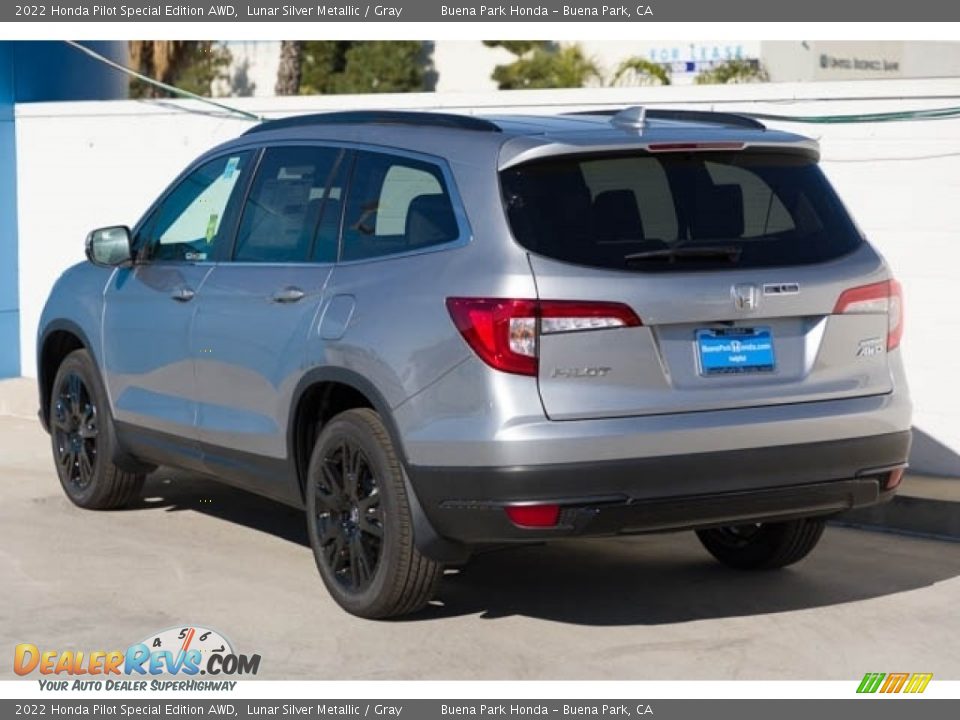 2022 Honda Pilot Special Edition AWD Lunar Silver Metallic / Gray Photo #2