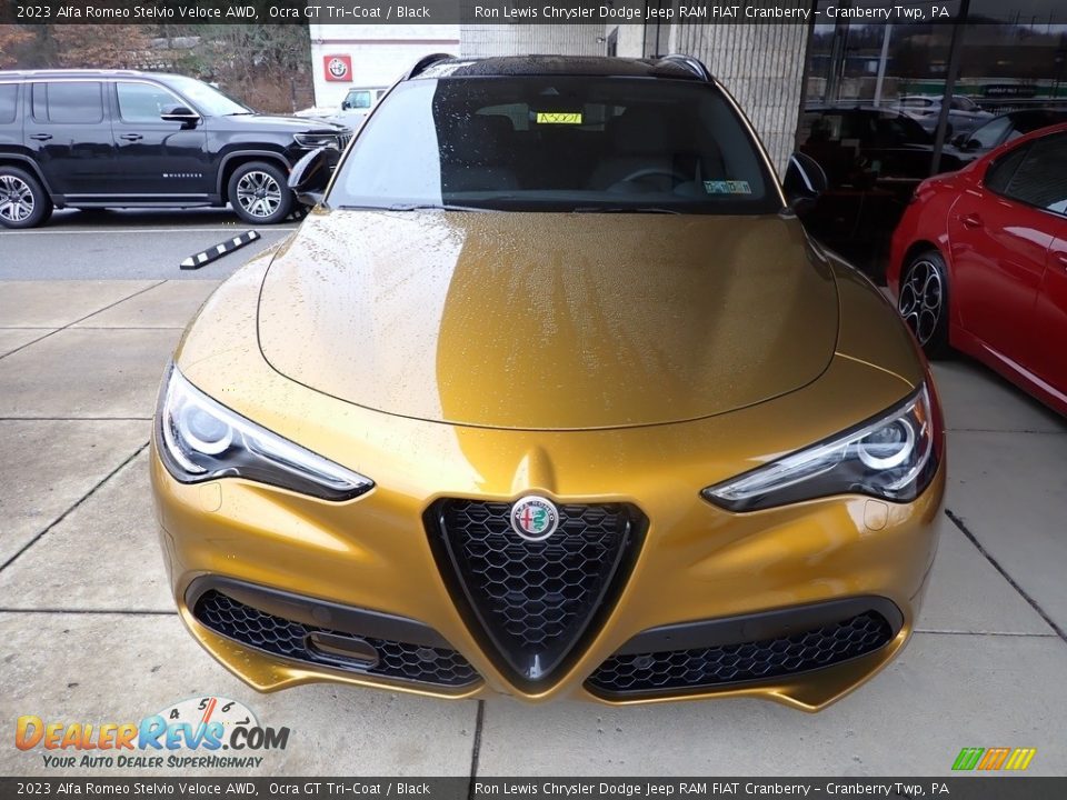 2023 Alfa Romeo Stelvio Veloce AWD Ocra GT Tri-Coat / Black Photo #2