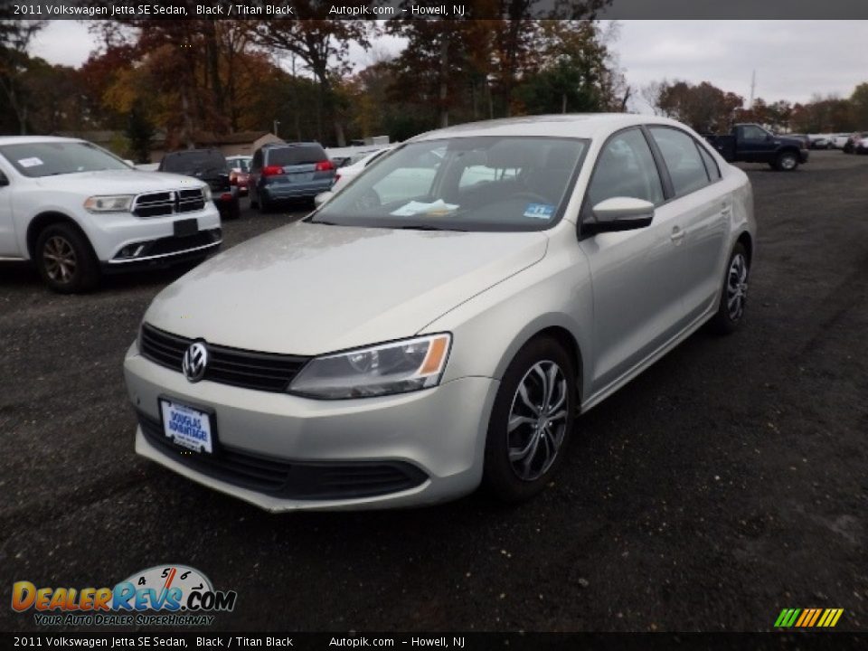 2011 Volkswagen Jetta SE Sedan Black / Titan Black Photo #1