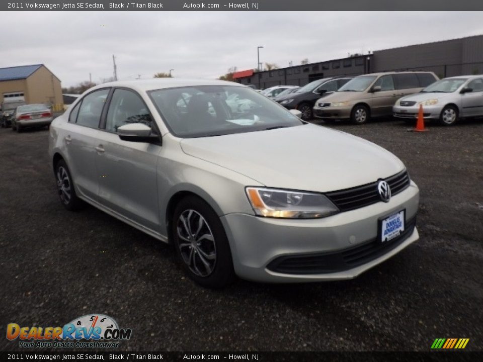 2011 Volkswagen Jetta SE Sedan Black / Titan Black Photo #3