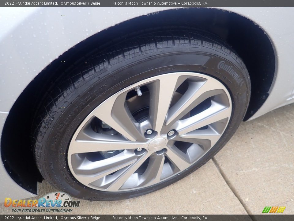 2022 Hyundai Accent Limited Wheel Photo #10