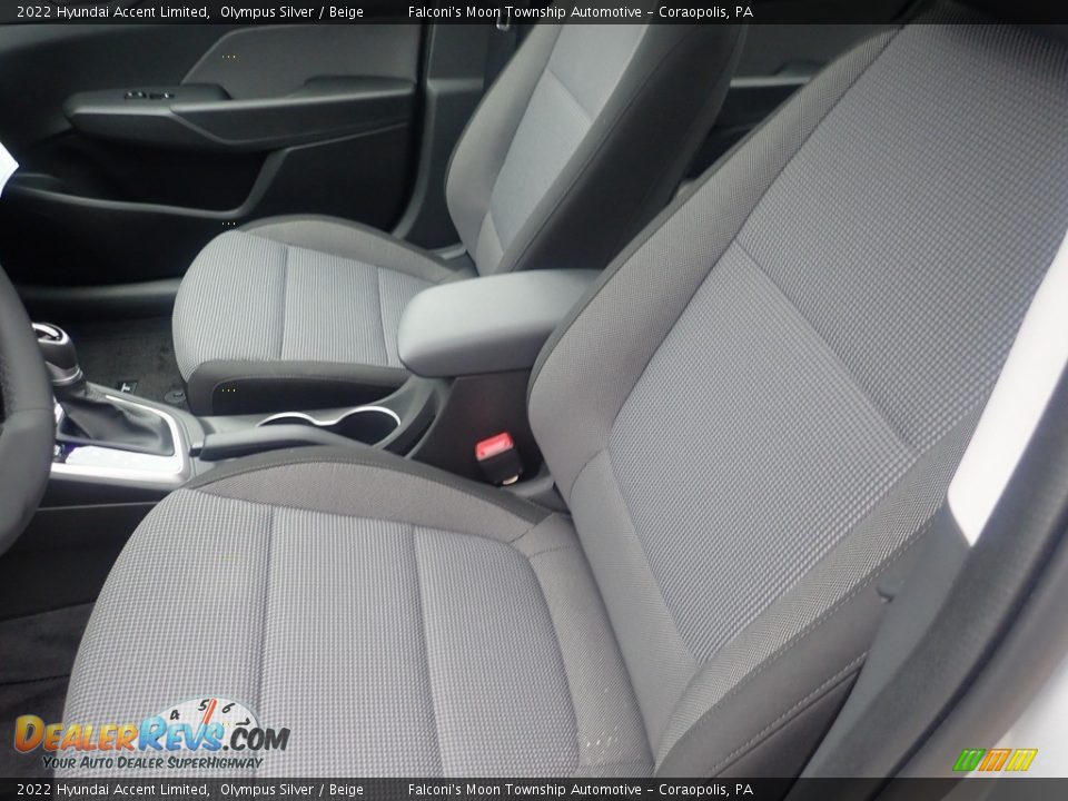 2022 Hyundai Accent Limited Olympus Silver / Beige Photo #11