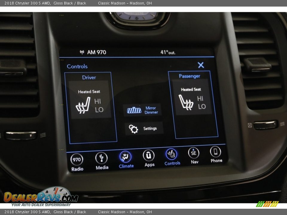 2018 Chrysler 300 S AWD Gloss Black / Black Photo #11