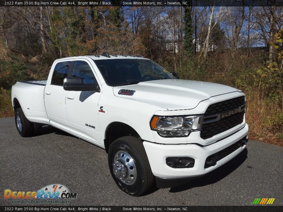 2022 Ram 3500 Big Horn Crew Cab 4x4 Bright White / Black Photo #4