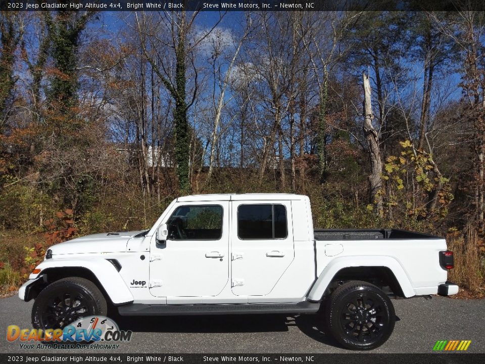 2023 Jeep Gladiator High Altitude 4x4 Bright White / Black Photo #1