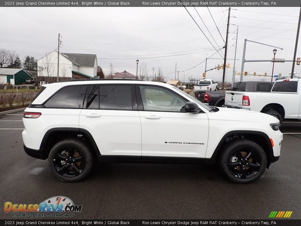 2023 Jeep Grand Cherokee Limited 4x4 Bright White / Global Black Photo #6