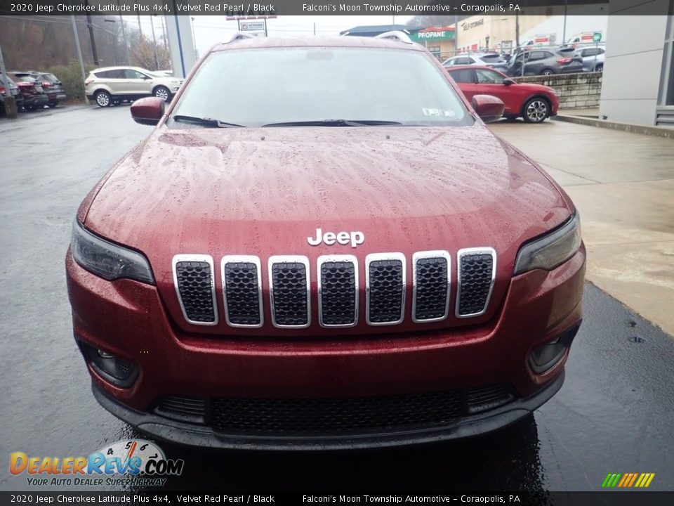 2020 Jeep Cherokee Latitude Plus 4x4 Velvet Red Pearl / Black Photo #8