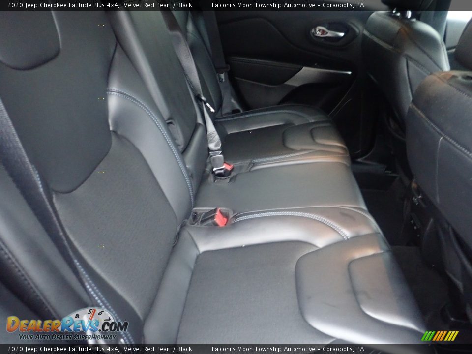 2020 Jeep Cherokee Latitude Plus 4x4 Velvet Red Pearl / Black Photo #16