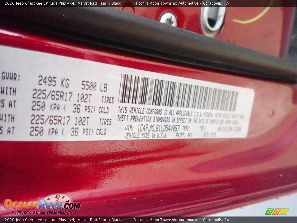 2020 Jeep Cherokee Latitude Plus 4x4 Velvet Red Pearl / Black Photo #27