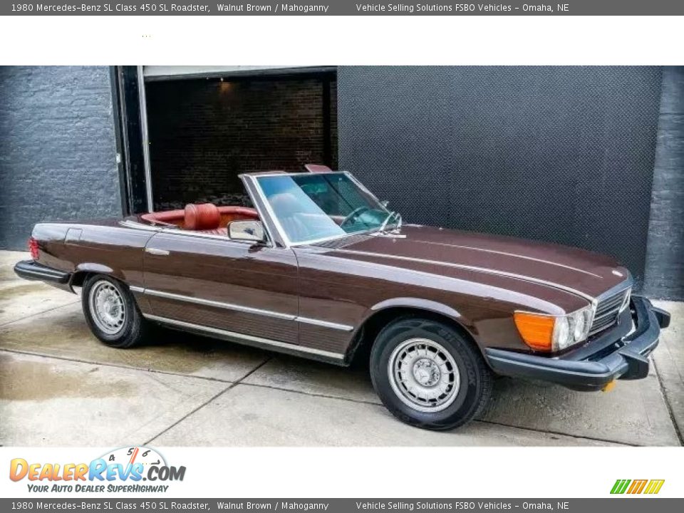 Front 3/4 View of 1980 Mercedes-Benz SL Class 450 SL Roadster Photo #1